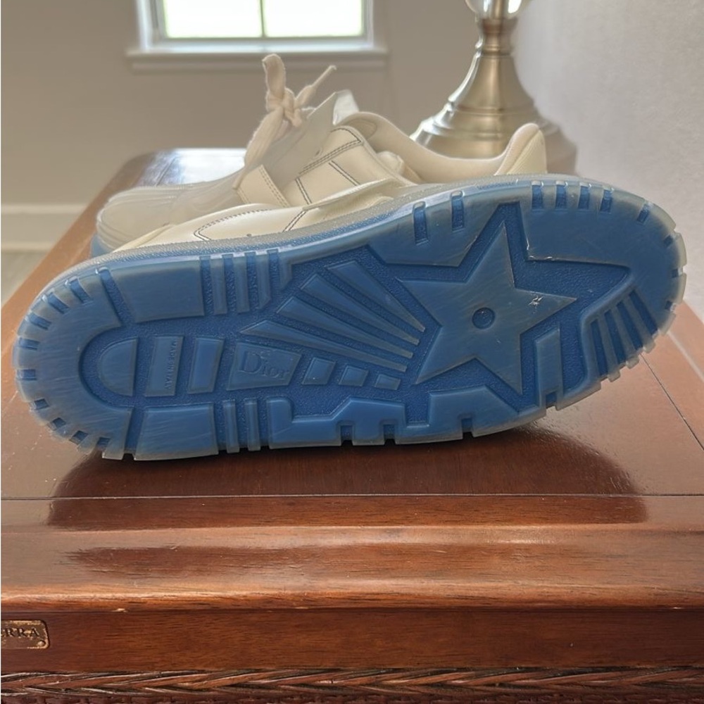 Black Friday until 11/17 Dior White and Blue Sneakers - Picture 2 of 3
